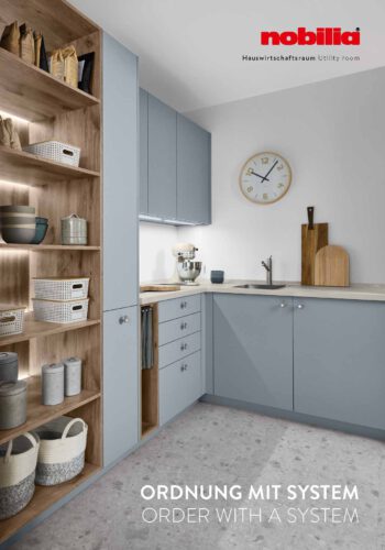 Ein blauer Hauswirtschaftsraum von nobilia – HWR 2026